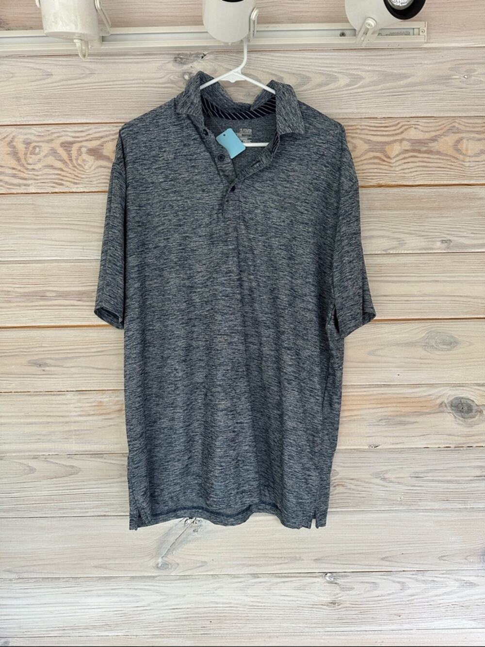 LIKE NEW Under Armour Men's Charcoal Heather Polo